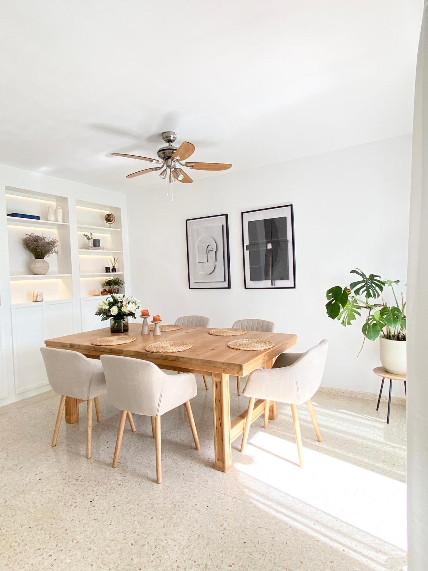 エステポナ Townhouse W/Sea View & Gardenヴィラ エクステリア 写真